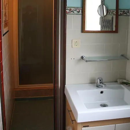 Casa Gwendoline - / / Al - Caminho Da Costa Penzion *